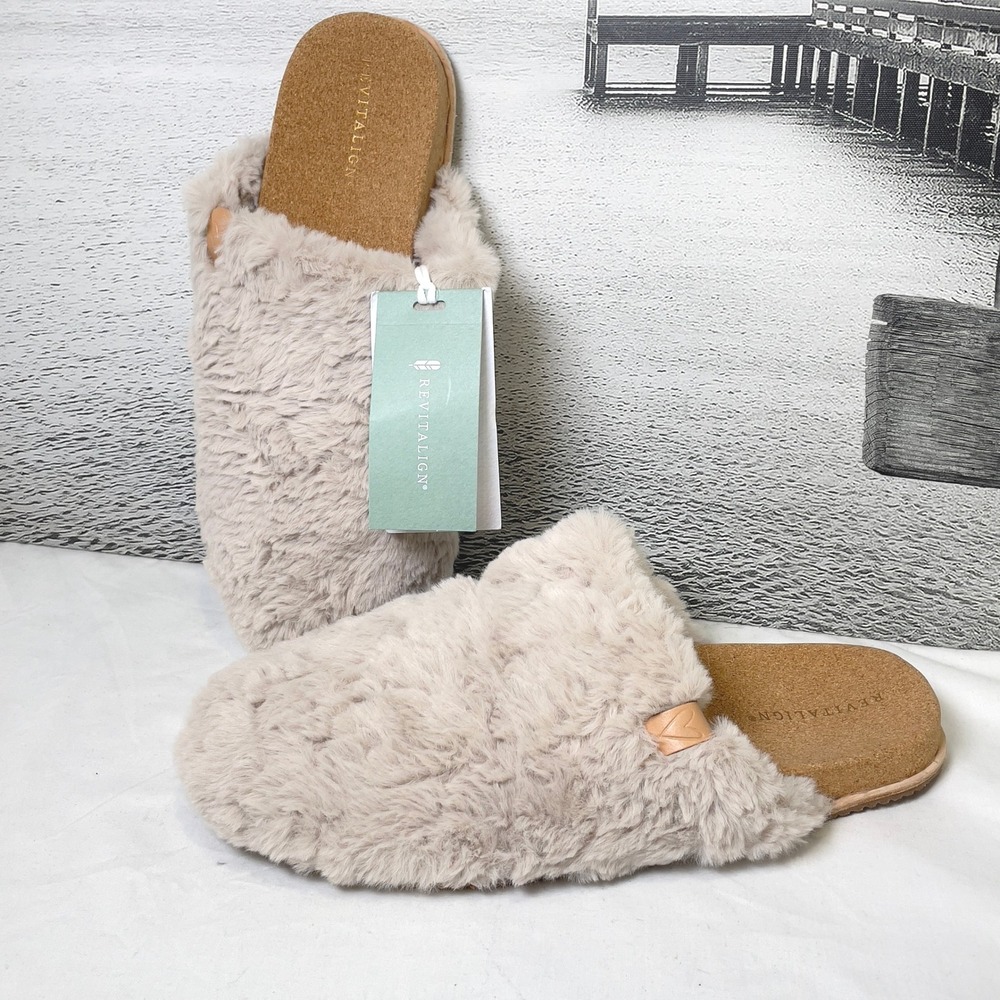 REVITALIGN Plush Tan Slippers